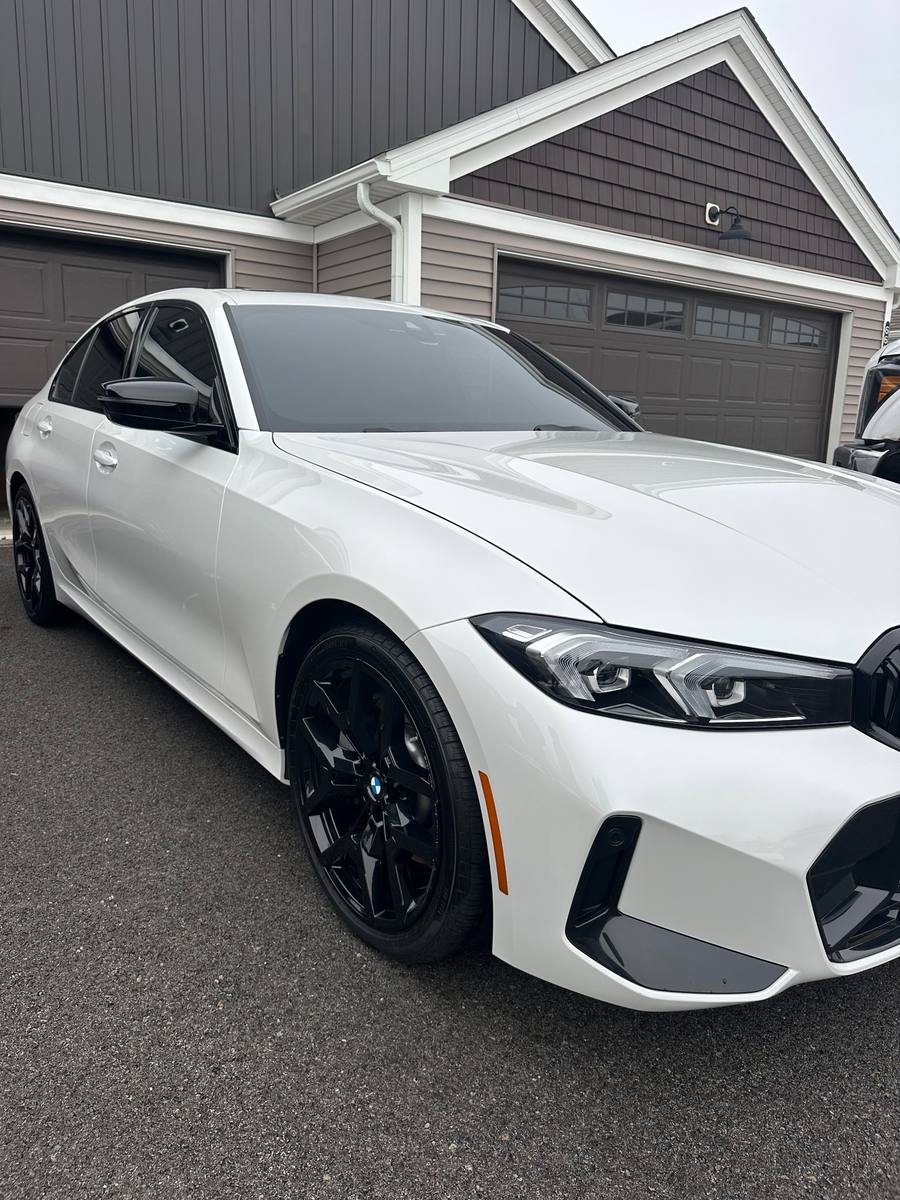 BMW 3 Series exterior